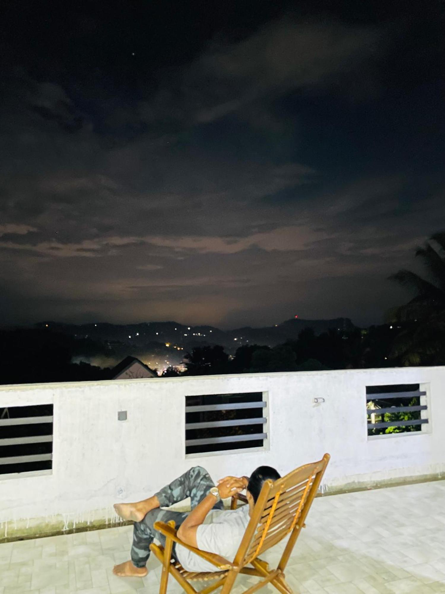 Misty Mountain Lodge Kegalle Exterior photo