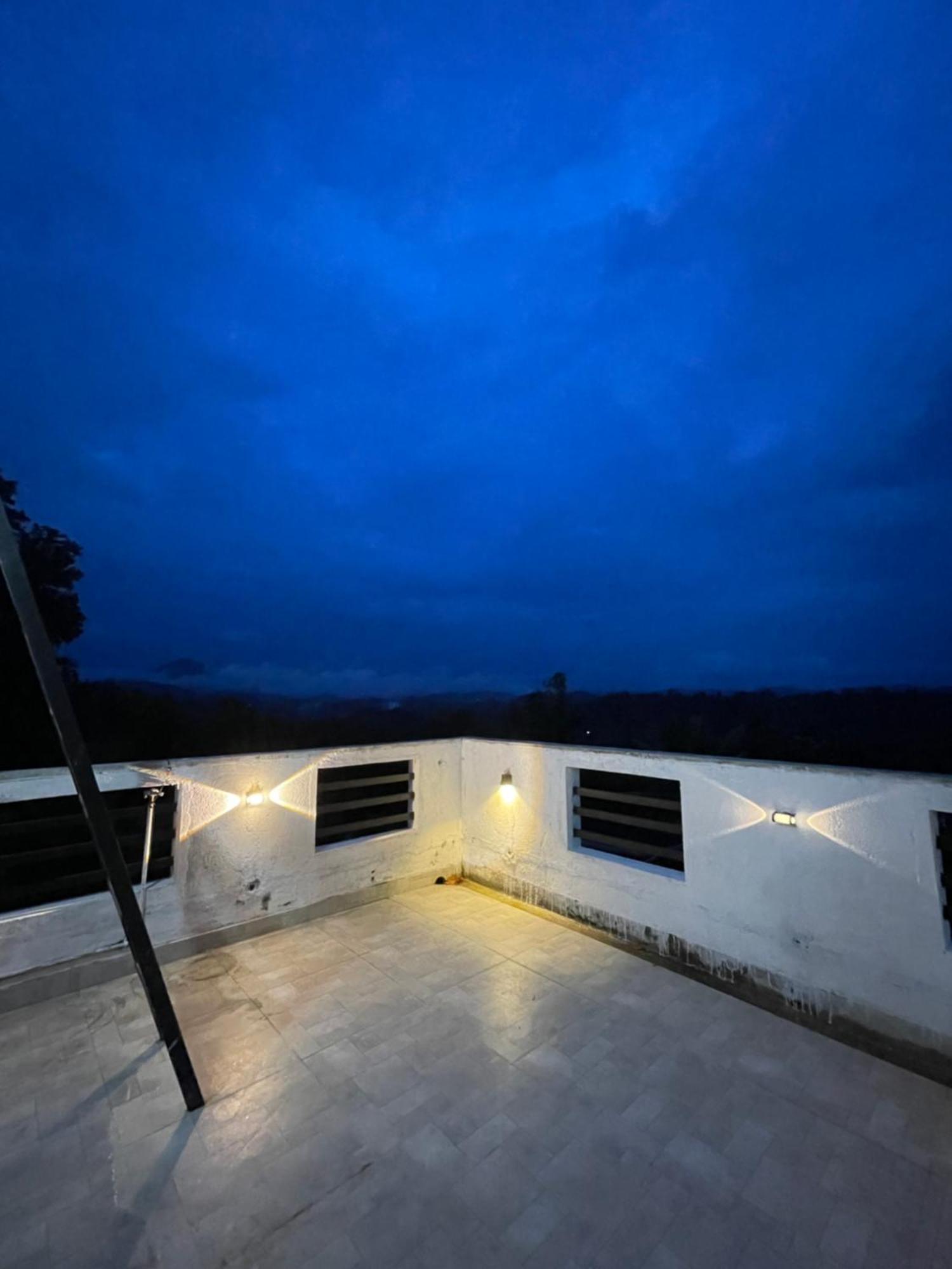 Misty Mountain Lodge Kegalle Exterior photo